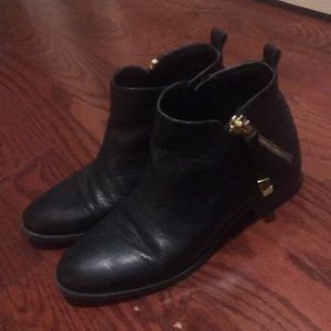 Booties Franco Sarto